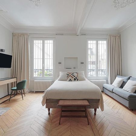 Studio Quartier Champs Elysees 2 Free Netflix Parijs Buitenkant foto