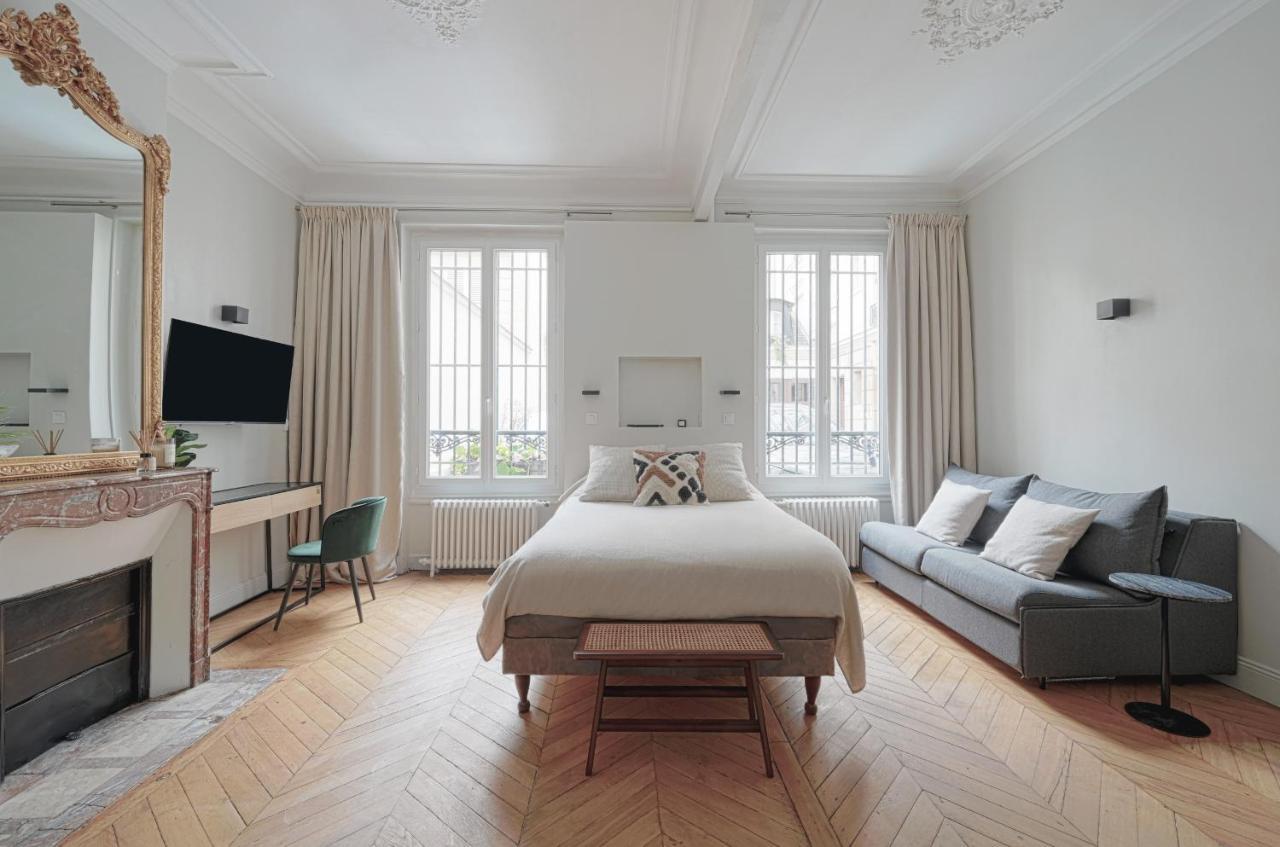 Studio Quartier Champs Elysees 2 Free Netflix Parijs Buitenkant foto